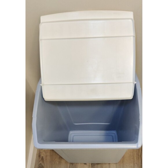 Vintage Rubbermaid Dixie Cup Blue 13 Gallon # 2395 Trash Garbage Can RARE 80s - Picture 3 of 12